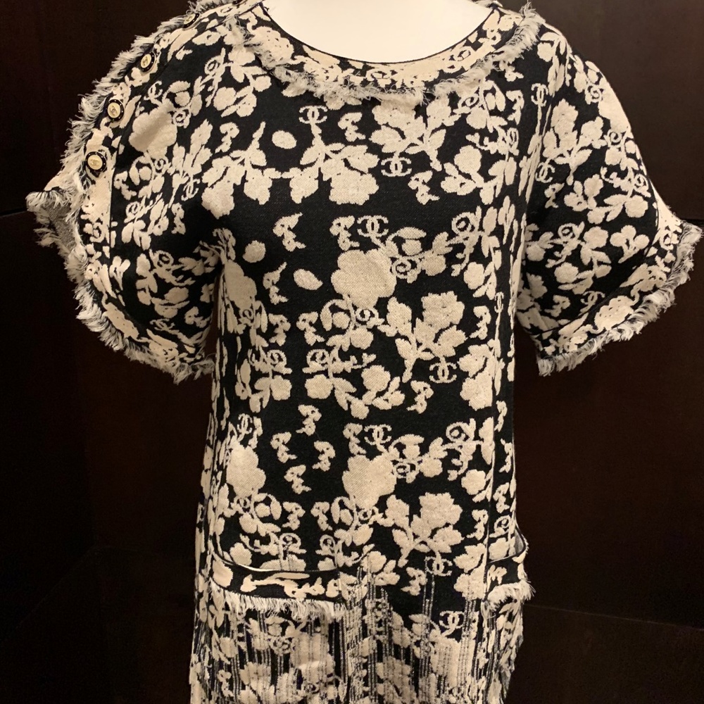 Chanel Top
